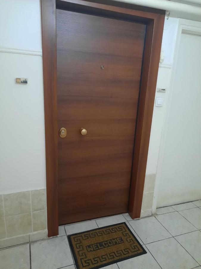 Apartamento Lousi House Atenas Exterior foto